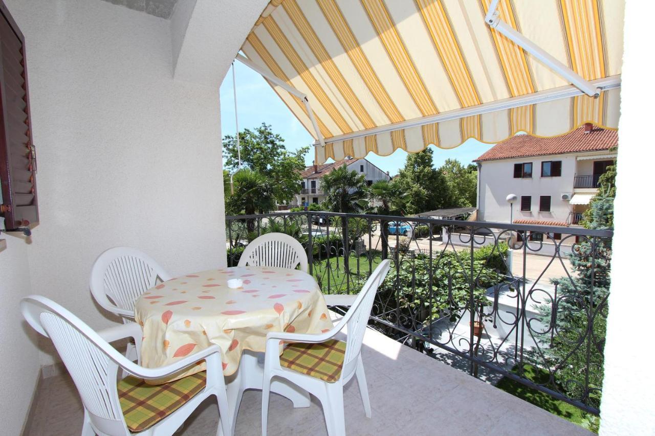 Apartments Denise Rovinj Bagian luar foto