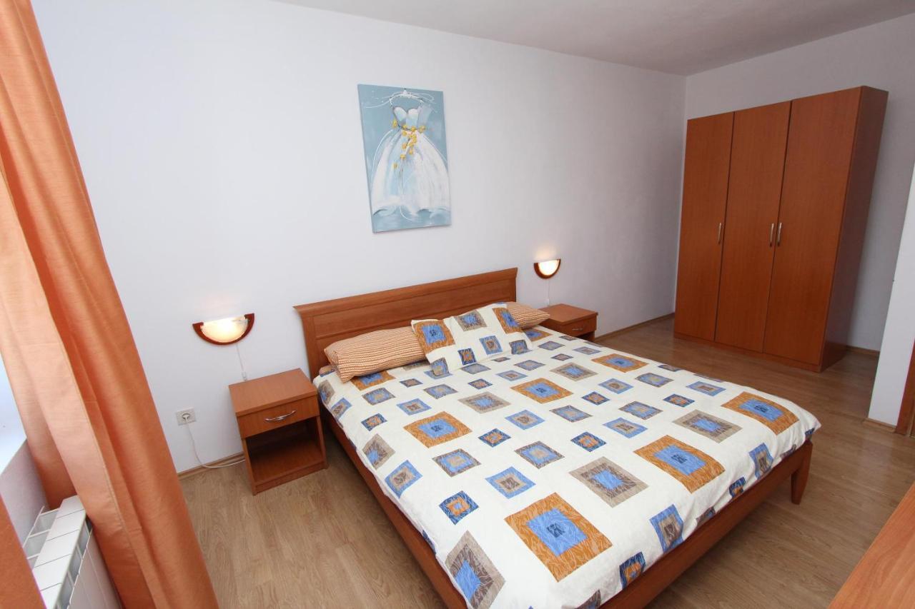 Apartments Denise Rovinj Bagian luar foto