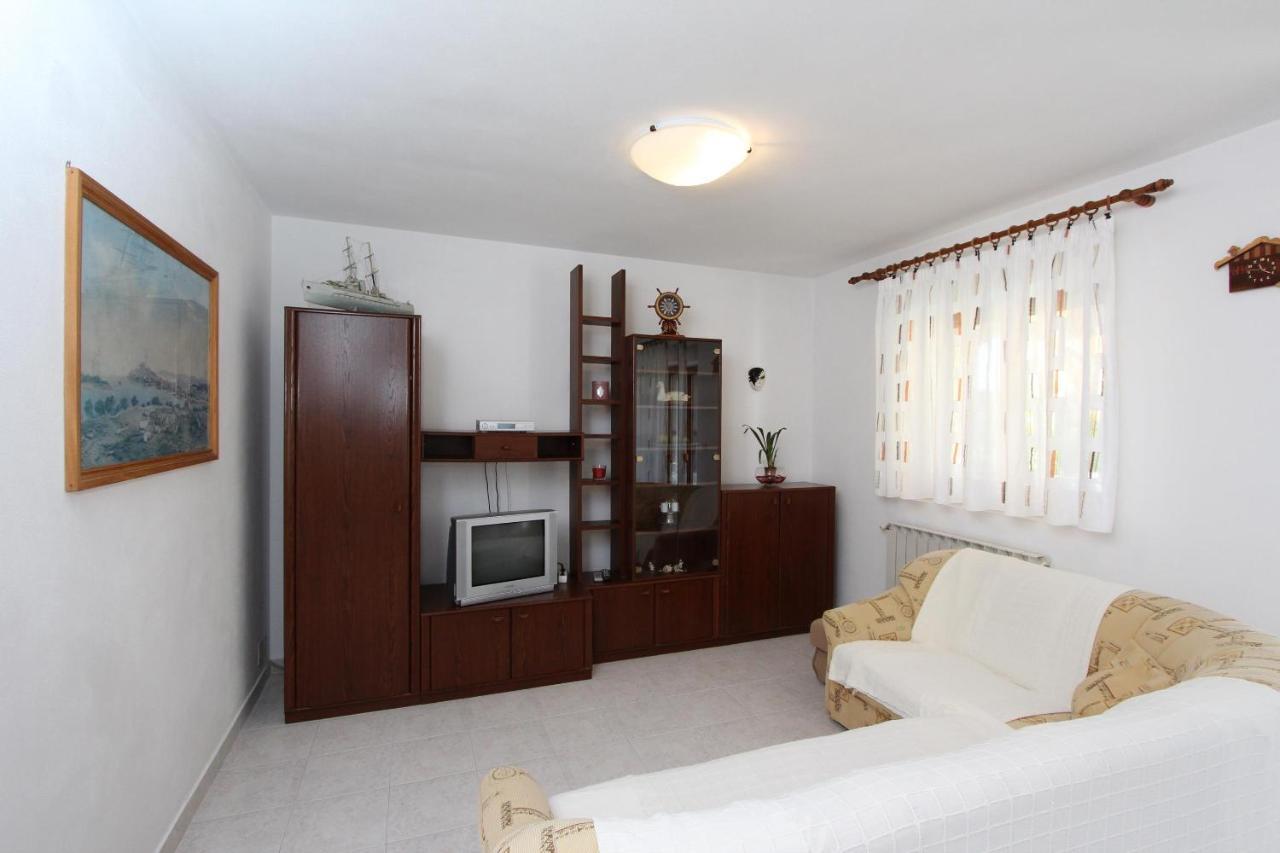 Apartments Denise Rovinj Bagian luar foto